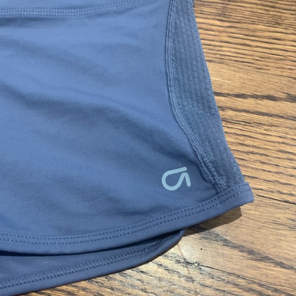 GAPFIT WORKOUT SHORTS - Picture 3 of 7